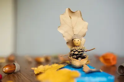 Creatief met kastanjes, dennenappels en bladeren: 5 leuke knutsels voor kids